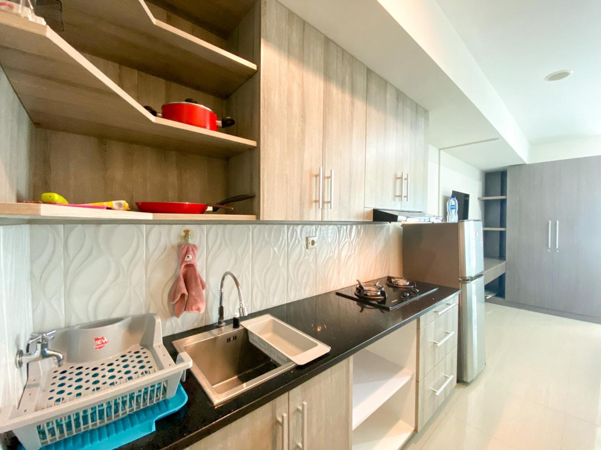Enjoy Living At High Floor Grand Kamala Lagoon By Travelio Bekasi